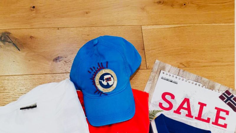 FINAL SALE i nova kolekcija u Napapijri trgovini!